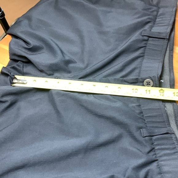 Under Armour Mens Heat Gear Navy Blue Shorts Size 44 - Picture 7 of 10